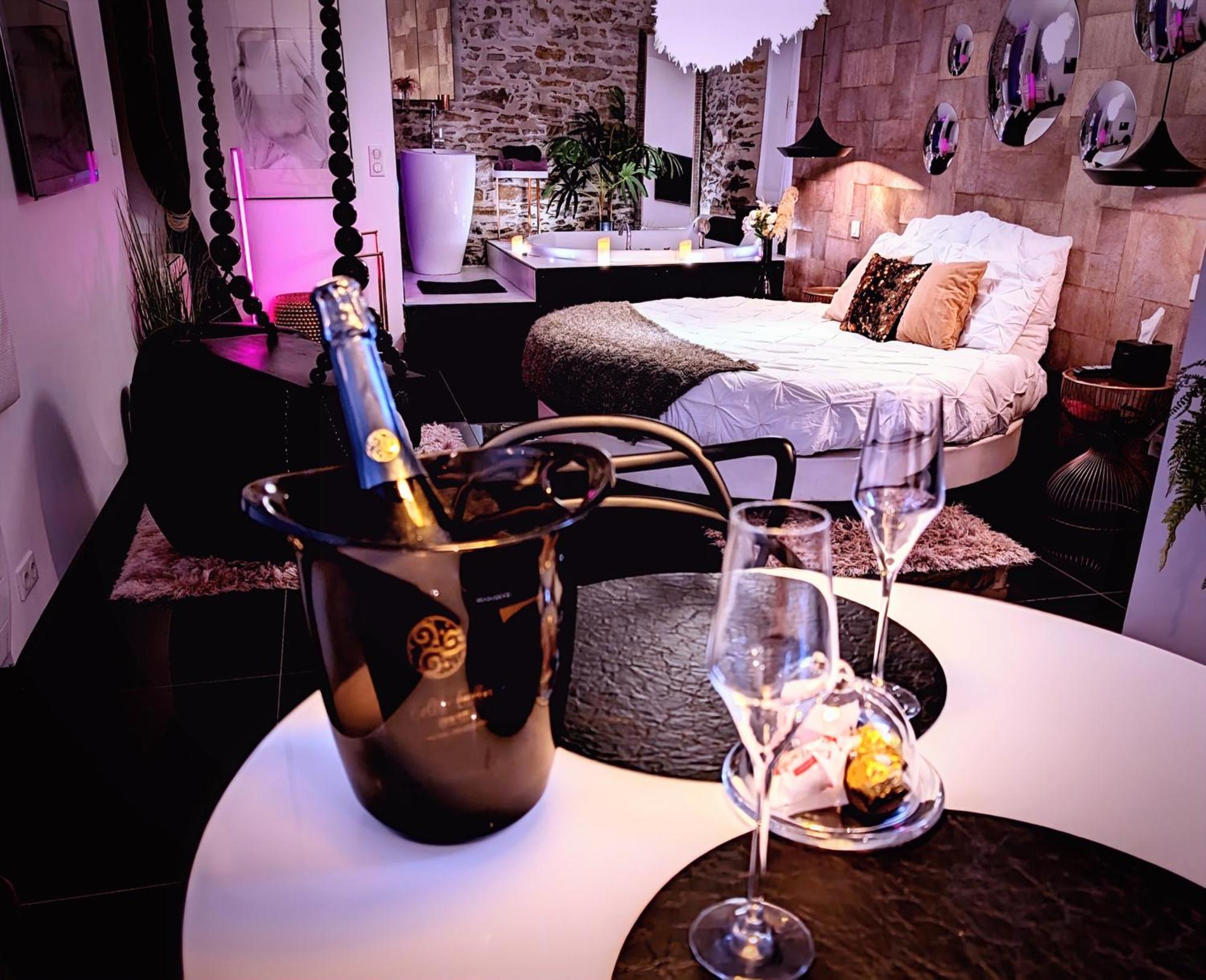 Le Lovt - Love Room Nantes Exterior foto